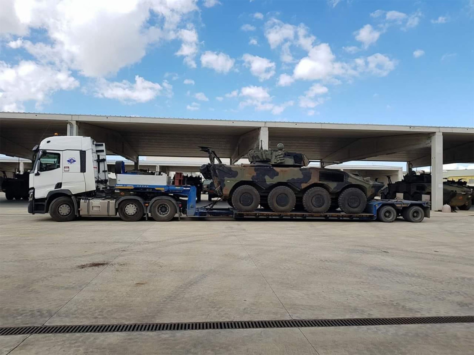 OKWhatsApp03